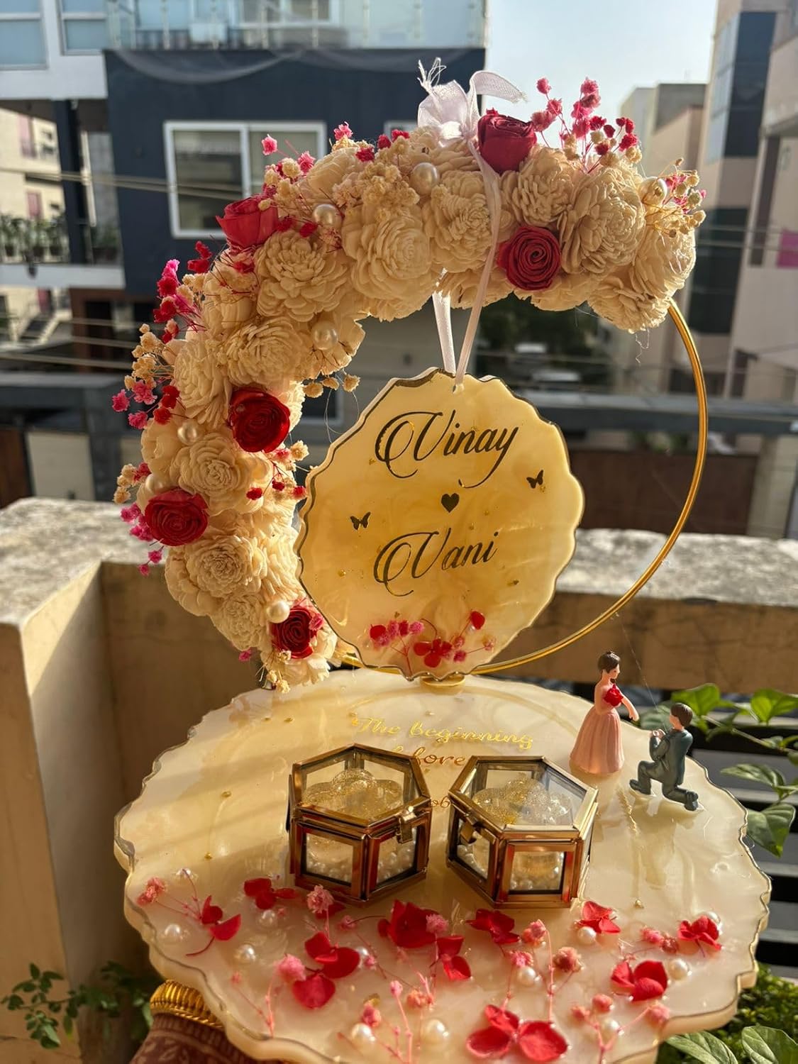 10 Inch Resin Engagement Platter, Ring Box Couple