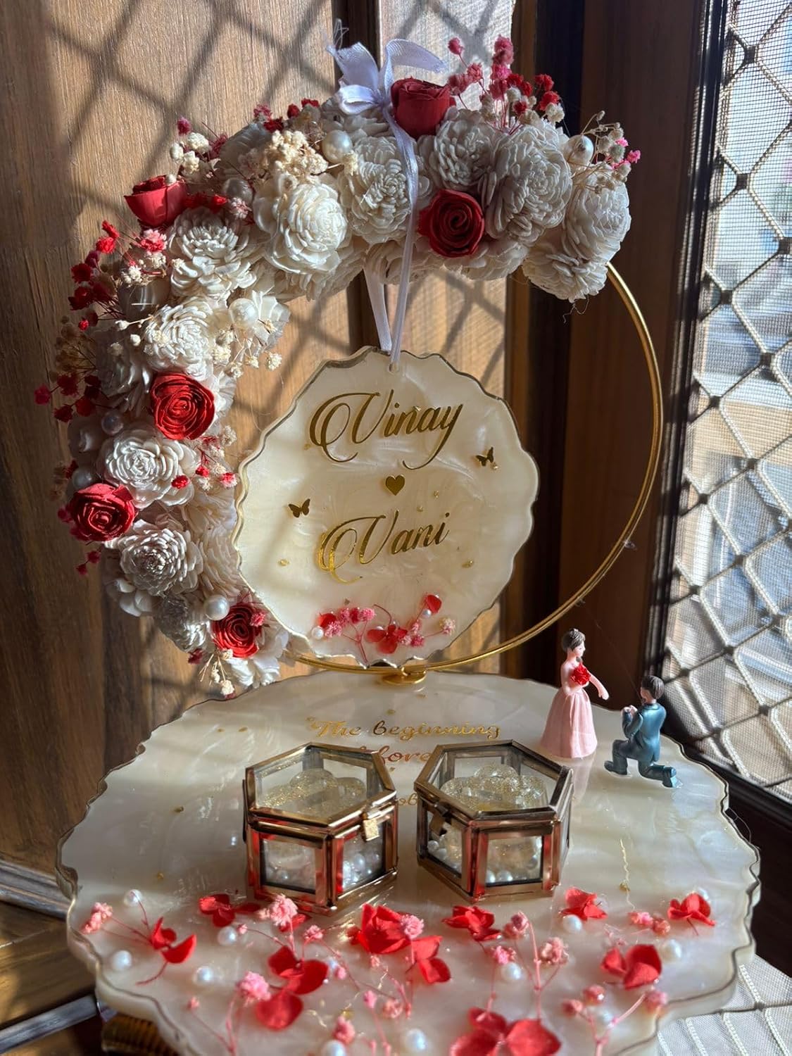 10 Inch Resin Engagement Platter, Ring Box Couple